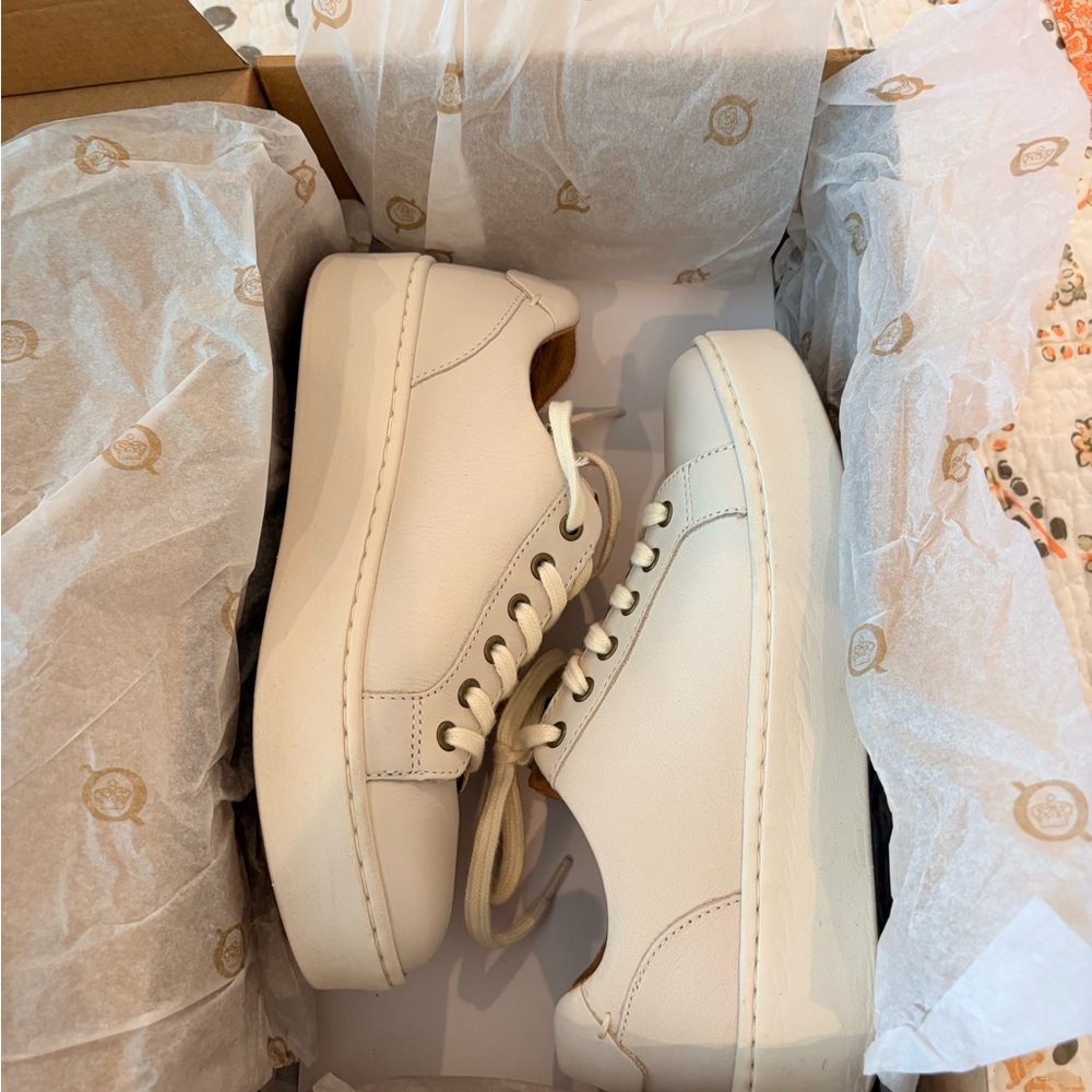 BORN MIRA WHITE ITALIAN FINISHED LEATHER PLATFORM SNEAKERS SIZE 7 - Picture 9 of 11